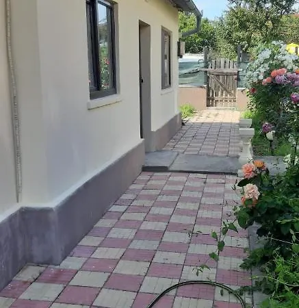 Casa Trofin Nyaraló *